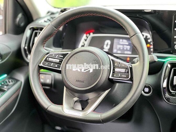 Kia Sonet Luxury 2023 Trắng 20000 km