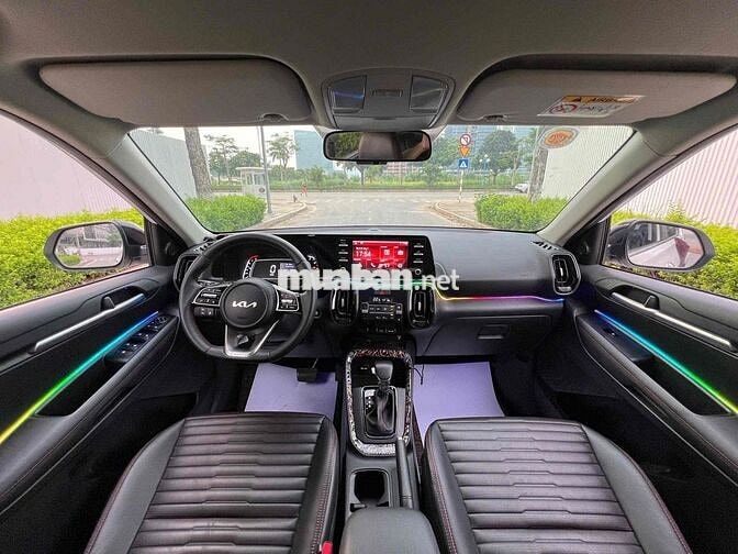 Kia Sonet Luxury 2023 Trắng 20000 km