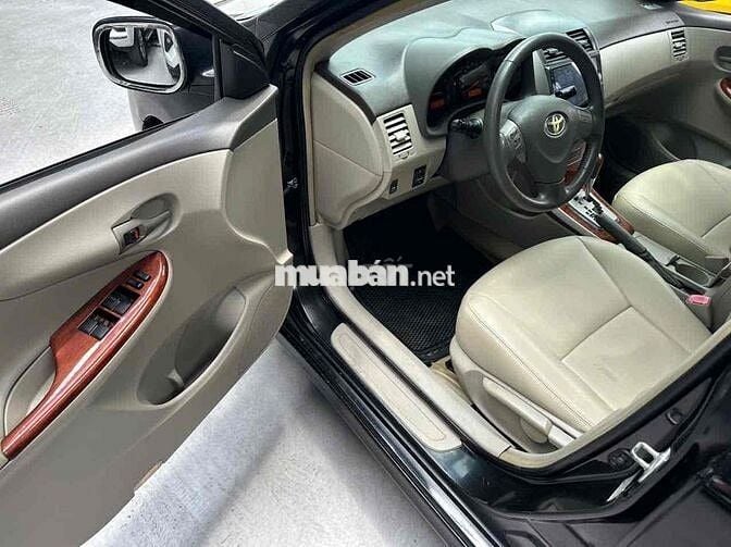 Toyota Corolla Altis 2010 2.0V Đen