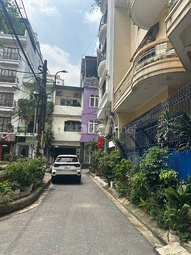 Bán nhà KBT 7,5 Tầng Ngõ 55 Phố Huỳnh Thúc Kháng Nhà Xây Mới.