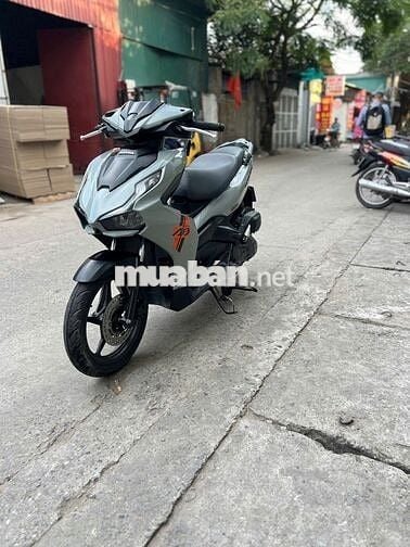Cần bán AB 2022, 125Fi, xám xi măng, chính chủ,zin