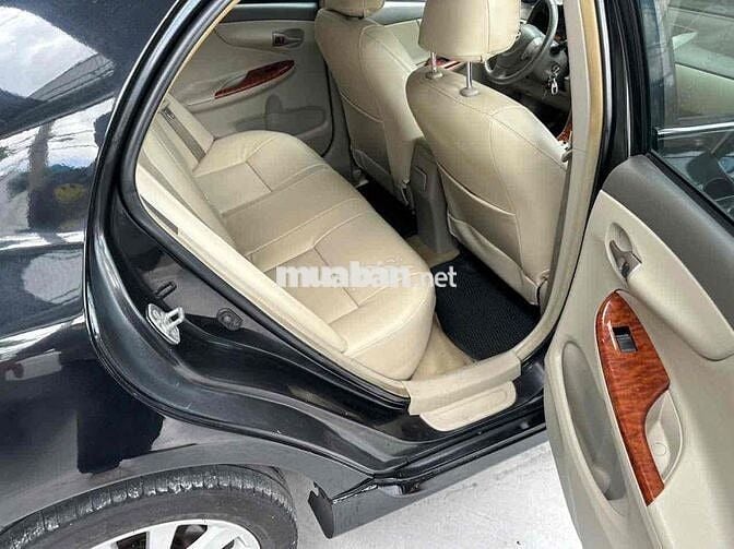 Toyota Corolla Altis 2010 2.0V Đen