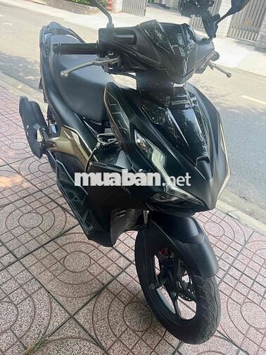Honda Air Blade Black Edition màu Đen