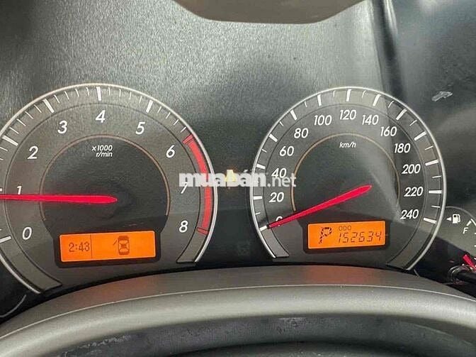Toyota Corolla Altis 2010 2.0V Đen