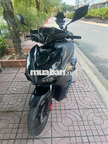 Honda Air Blade Black Edition màu Đen