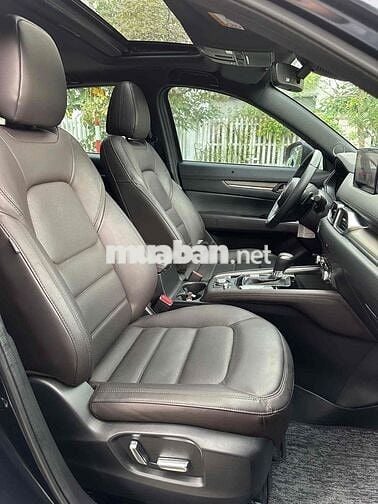 Mazda CX5 Premium Exclusive 2.0 AT sản xuất 2024