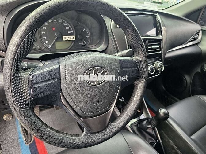 Toyota Vios E 2022 1.5MT Số sàn Đen