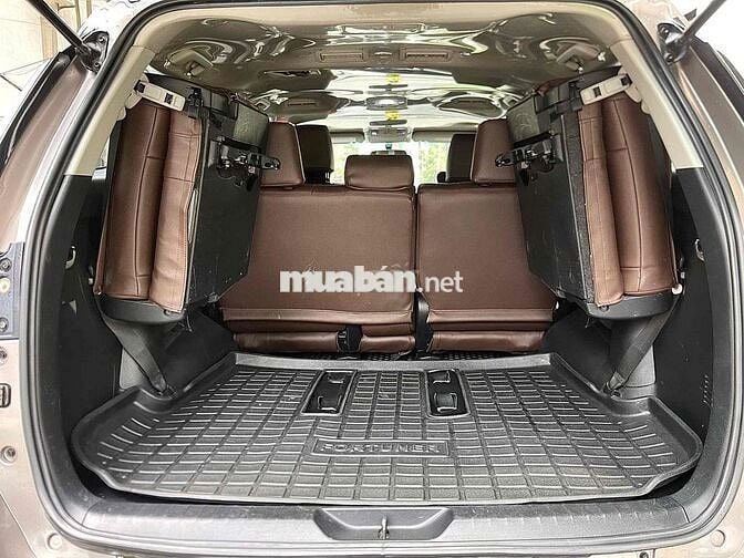 Toyota Fortuner 2020 Xám Số sàn 88.000 km