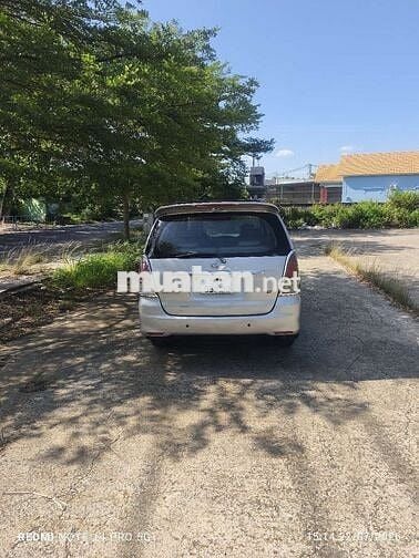 Toyota Innova 2009G Bạc