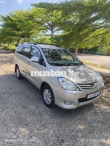 Toyota Innova 2009G Bạc