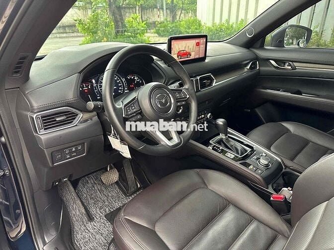 Mazda CX5 Premium Exclusive 2.0 AT sản xuất 2024