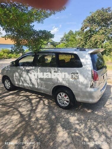 Toyota Innova 2009G Bạc