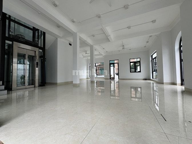 CHÍNH CHỦ CẦN BÁN CĂN BIỆT THỰ LÔ GÓC  3 MẶT TIỀN, PHỐ SA ĐÔI, ĐẠI MỖ