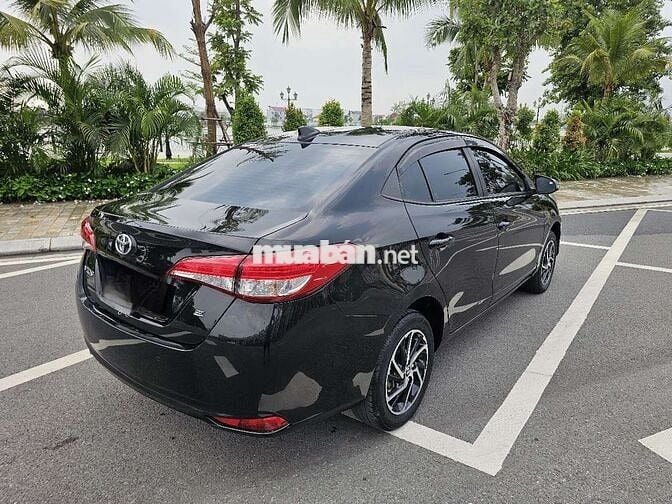 Toyota Vios E 2022 1.5MT Số sàn Đen