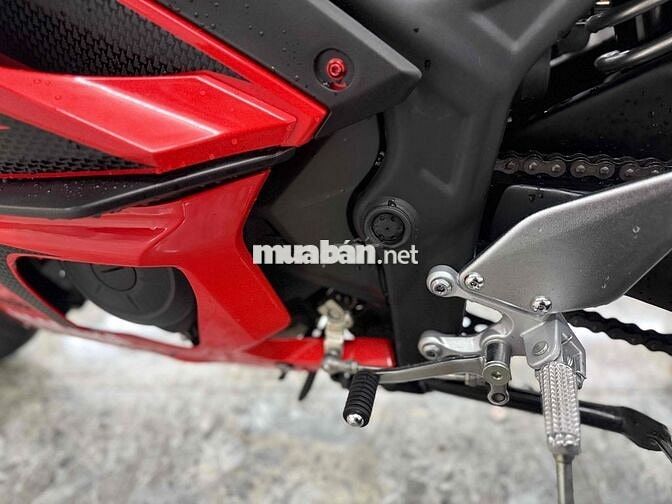 Yamaha R3 2023 Đỏ 3000 km