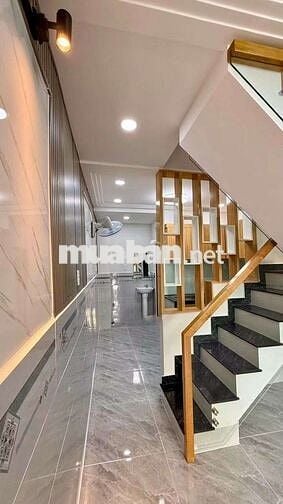 Bán Nhà mới 28,8m2 tổng DTSD 58m2. 1 Lầu 2PN2WC. Metro Q12