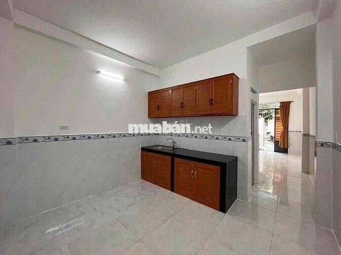 cho thuê nhà  50/ dương quãng hàm p5(3,5x14) trệt lầu , 2pn , 2wc