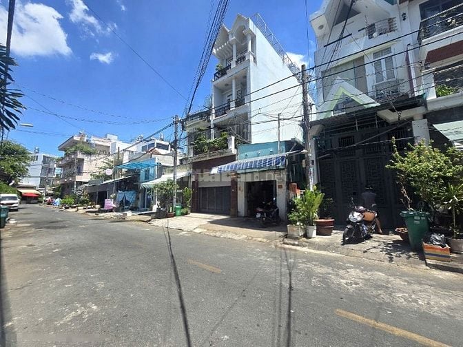 GIẢM 800TR- Bán nhà MT đường T8-Tân Phú.DT 4x25- CN 100m2- còn 9.28 TỶ