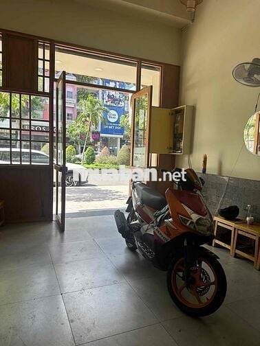 cho thuê mặt tiền kinh doanh phan xích long phú nhuận