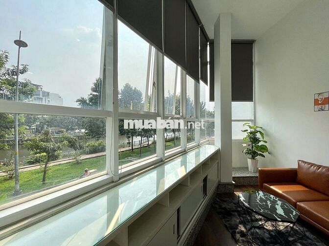 CĂN HỘ VIEW BỜ KÈ TRIỆU ĐÔ FULL NỘI THẤT NHIỀU CỬA SỔ THOÁNG MÁT