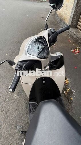 Honda SH Mode 2020 Vàng kem Việt Nam