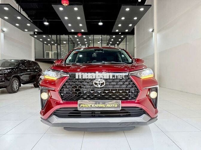Toyota Veloz Cross Top 2023 Đỏ 14.129 Km
