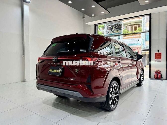 Toyota Veloz Cross Top 2023 Đỏ 14.129 Km