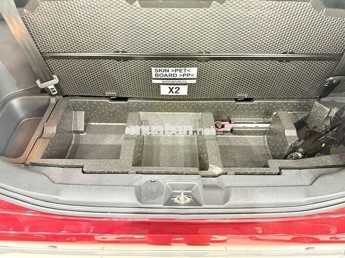 Toyota Veloz Cross Top 2023 Đỏ 14.129 Km
