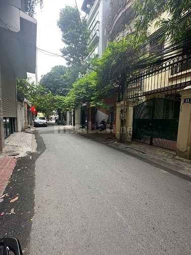 Bán Nhà KBT 4.5 Tầng Khu Phân Lô 198 Thái Thịnh MB:75m 