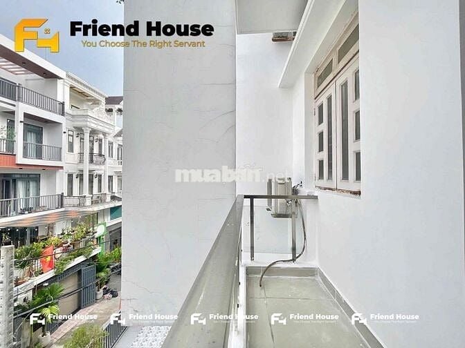 Phòng bancol full nội thất 30m2 mới xây ngay công viên Làng Hoa