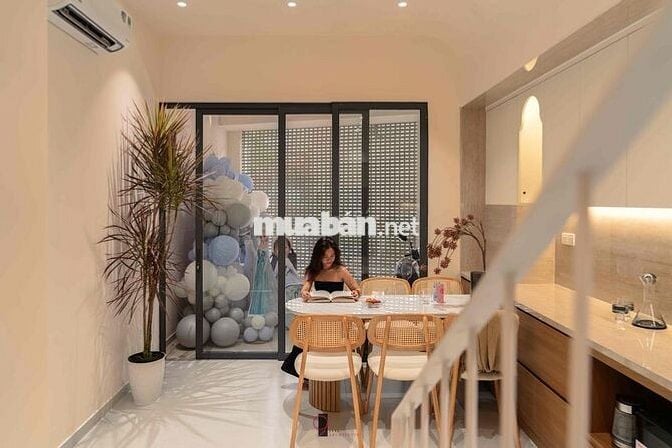 CHO THUÊ NHÀ NGUYÊN CĂN GẦN METRO VĂN THÁNH CÁCH 150M