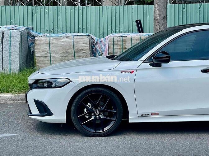 Honda Civic RS 2023 Trắng 1 chủ từ đầu full lsh