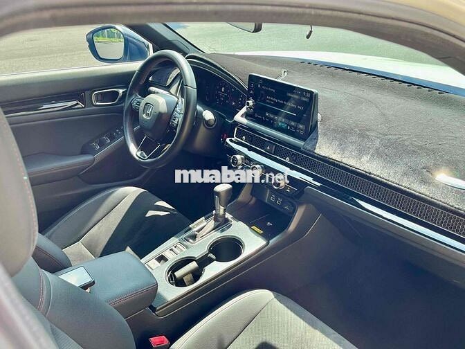 Honda Civic RS 2023 Trắng 1 chủ từ đầu full lsh