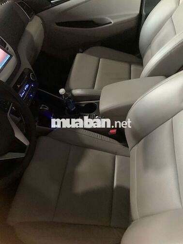Hyundai Tucson 2015 Đen 30.000 km