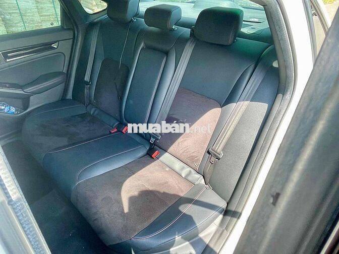 Honda Civic RS 2023 Trắng 1 chủ từ đầu full lsh