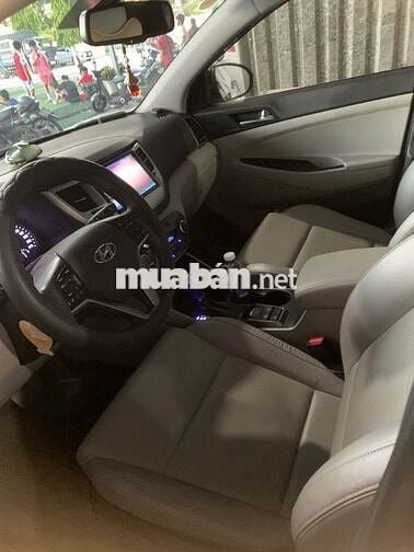 Hyundai Tucson 2015 Đen 30.000 km