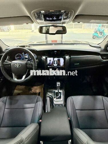 Toyota Fortuner 2.7AT Xăng 4x4 2022 Đen