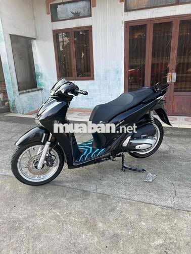 Honda SH 125 CBS 2024 Đen 6120 km bán trả góp