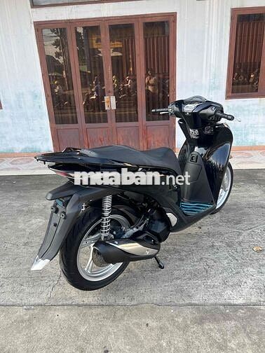 Honda SH 125 CBS 2024 Đen 6120 km bán trả góp