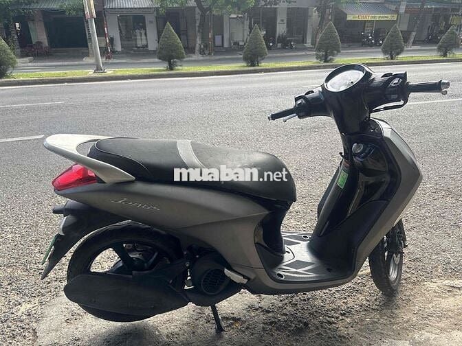 Yamaha Janus Xám Xe tay ga