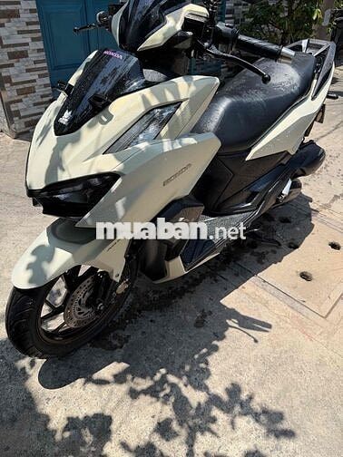 Honda Vario 160 Thể thao Trắng