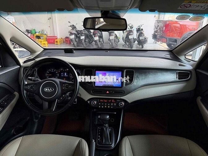 KIA RONDO DELUXE 2.0L 2020 Trắng