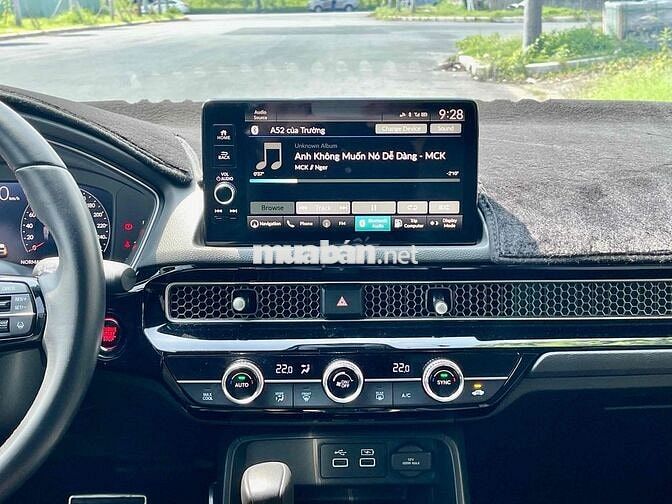 Honda Civic RS 2023 Trắng 1 chủ từ đầu full lsh