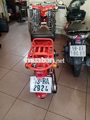 Honda RM 610 Đỏ