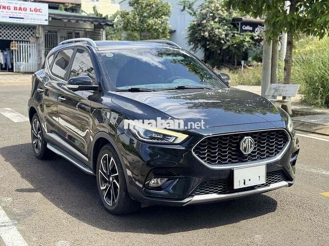 MG ZS Luxury 2023 28.000Km Đen
