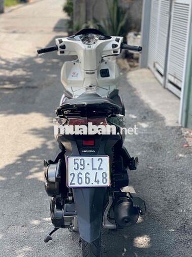 Honda Air Blade Robot Trắng đen