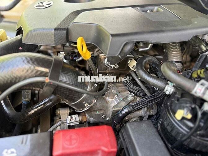 Toyota Fortuner 2021 2.4G 4x2 MT - 120000 km