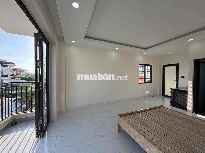 🚨NHÀ MỚI XÂY 100_BAN CÔNG TO_CỬA SỔ ĐÓN GIÓ_NHÀ MÁY BIA