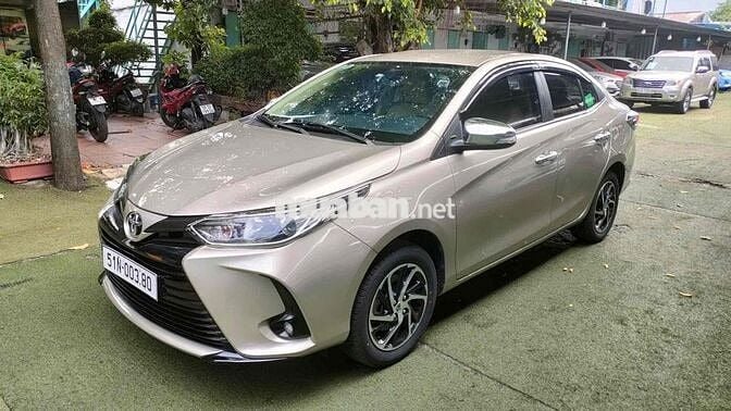 Toyota Vios E_CVT 2021 Vàng cát 87000 km