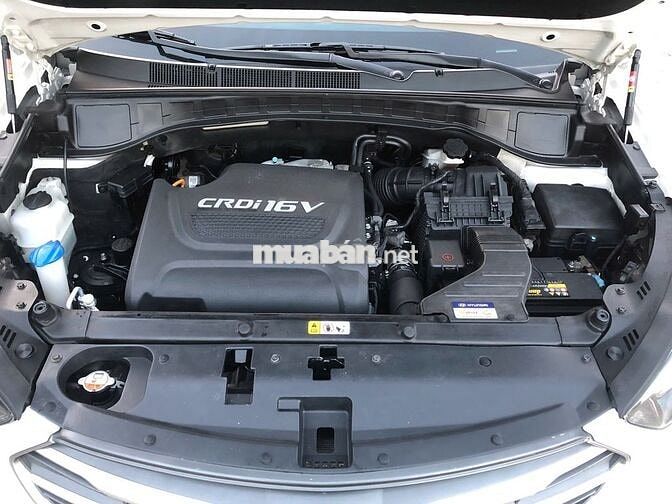 Hyundai SantaFe 2.2D Full Option 4WD sản xuất 2018